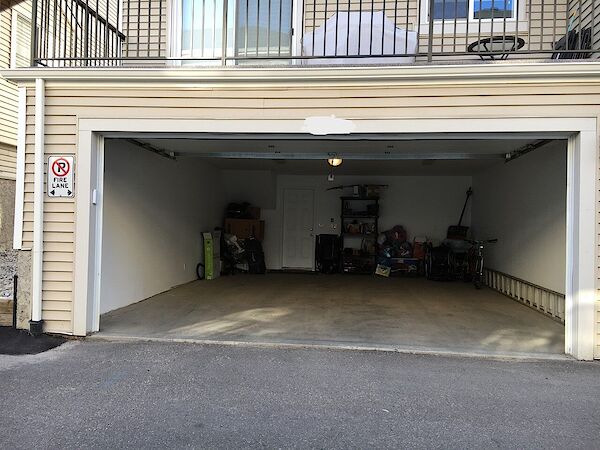 Edmonton 3 bedrooms Townhouse for rent. Property photo: 314411-2