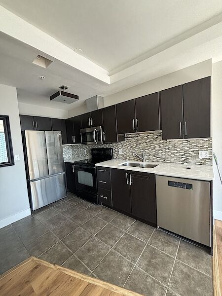 Calgary 1 bedroom Apartment for rent. Property photo: 316136-2