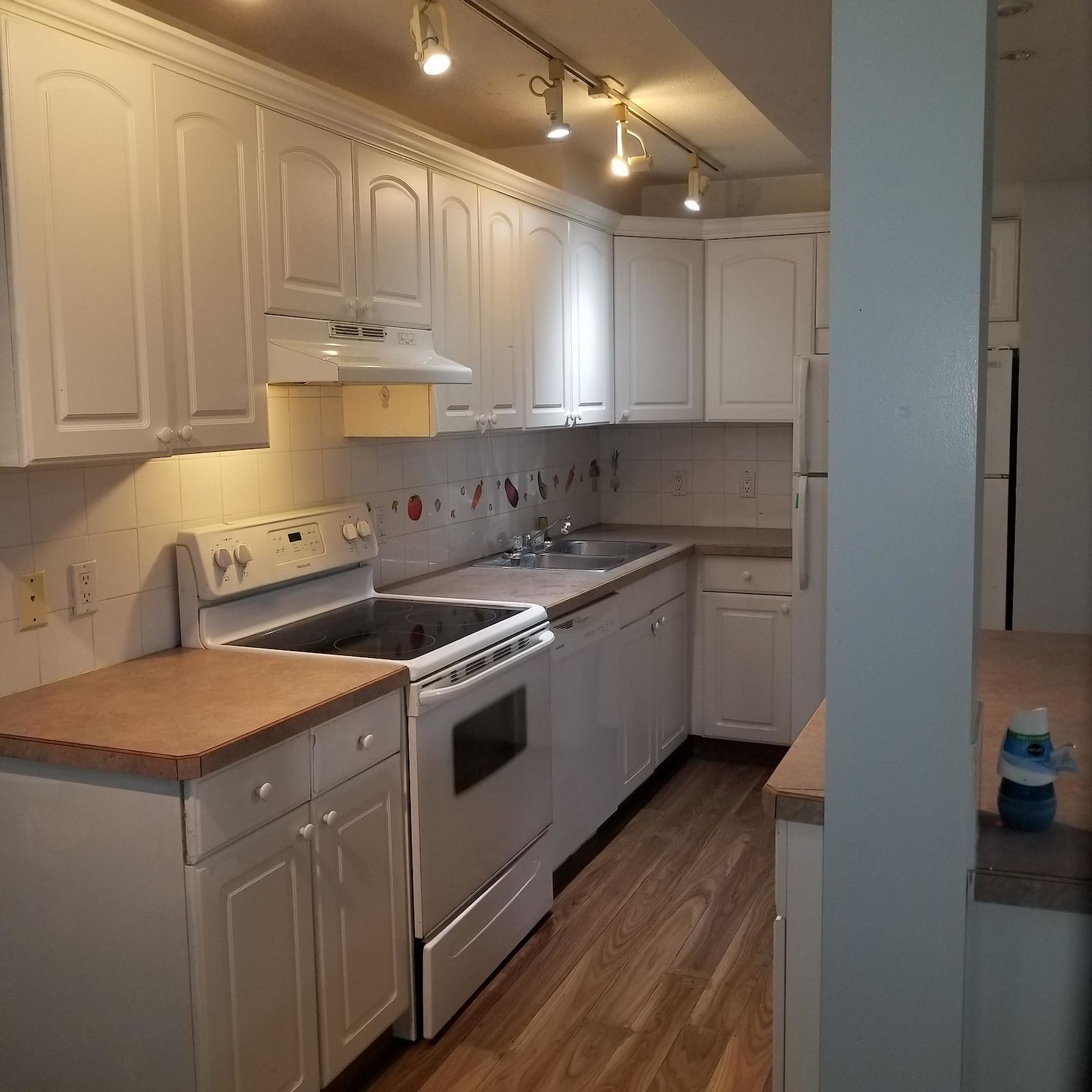 Calgary 3 bedrooms Townhouse for rent. Property photo: 316709-1