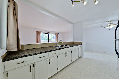 Calgary 3 bedrooms Main Floor for rent. Property photo: 317823-2