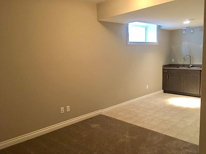 View+of+living+room+and+kitchen Edmonton 1 bedroom Basement for rent. Property photo: 319332-2
