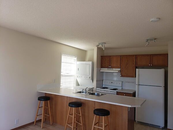 Calgary 1 bedroom Garage Suite for rent. Property photo: 321877-3
