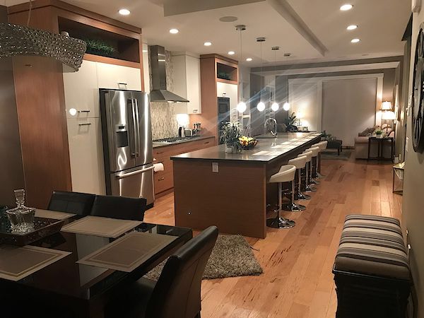 Calgary 4 bedrooms House for rent. Property photo: 327430-2