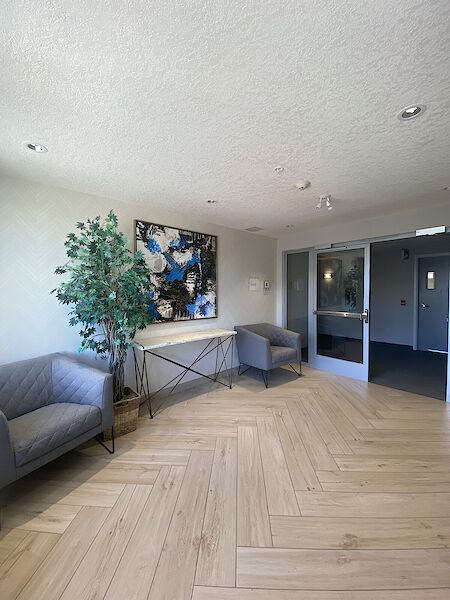 Calgary 1 bedroom Condo Unit for rent. Property photo: 327611-3