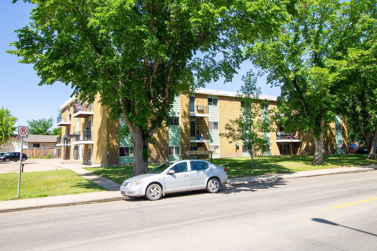 Saskatoon 2 bedrooms Apartment for rent. Property photo: 329930-1