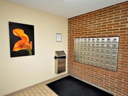 Calgary 1 bedrooms Apartment for rent. Property photo: 330226-2