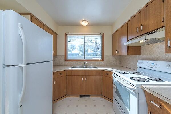 Calgary 3 bedrooms Main Floor for rent. Property photo: 332255-3