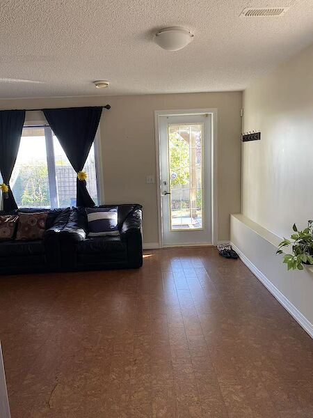 Calgary 2 bedrooms Basement for rent. Property photo: 332783-3