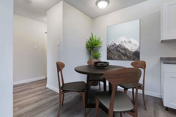 Saskatoon 2 bedrooms Apartment for rent. Property photo: 333595-2