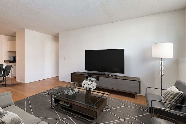 Brooks 2 bedrooms Apartment for rent. Property photo: 334128-2