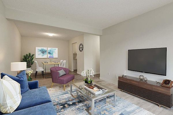 Brooks bachelor bedrooms Apartment for rent. Property photo: 334175-2