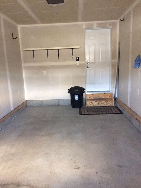 Edmonton 2 bedrooms Condo Unit for rent. Property photo: 335455-2