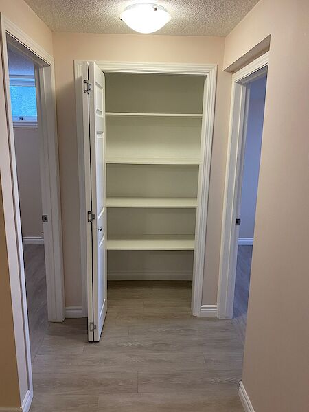 Calgary 2 bedrooms Basement for rent. Property photo: 335667-2