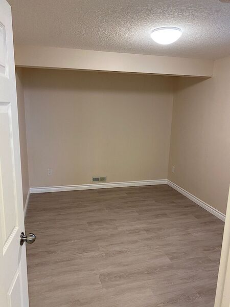 Calgary 2 bedrooms Basement for rent. Property photo: 335667-3