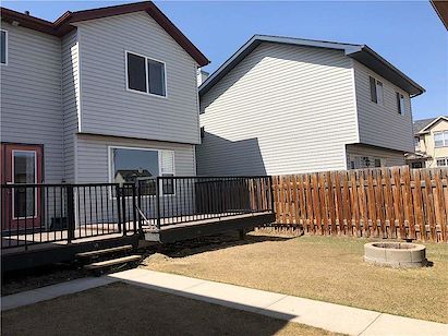 Calgary 4 bedrooms House for rent. Property photo: 338707-3