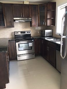 Edmonton 5 bedrooms Duplex for rent. Property photo: 340056-2