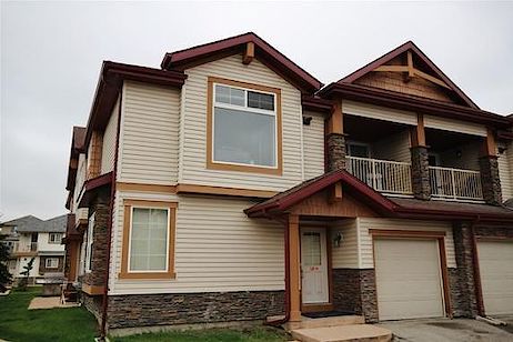Calgary 2 bedrooms Condo Unit for rent. Property photo: 340439-2