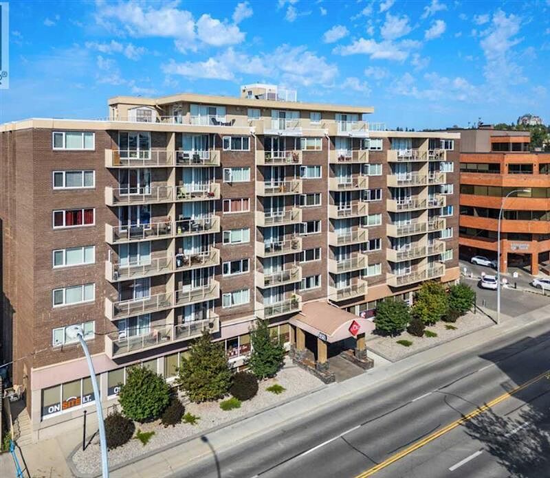 Calgary 1 bedroom Condo Unit for rent. Property photo: 341059-1