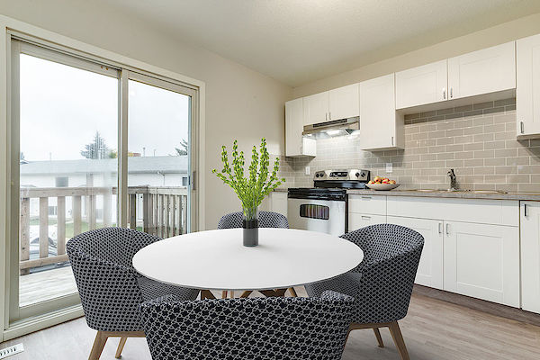 Red Deer 3 bedrooms Townhouse for rent. Property photo: 344430-3
