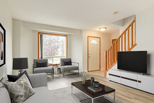 Red Deer 3 bedrooms Townhouse for rent. Property photo: 344433-2