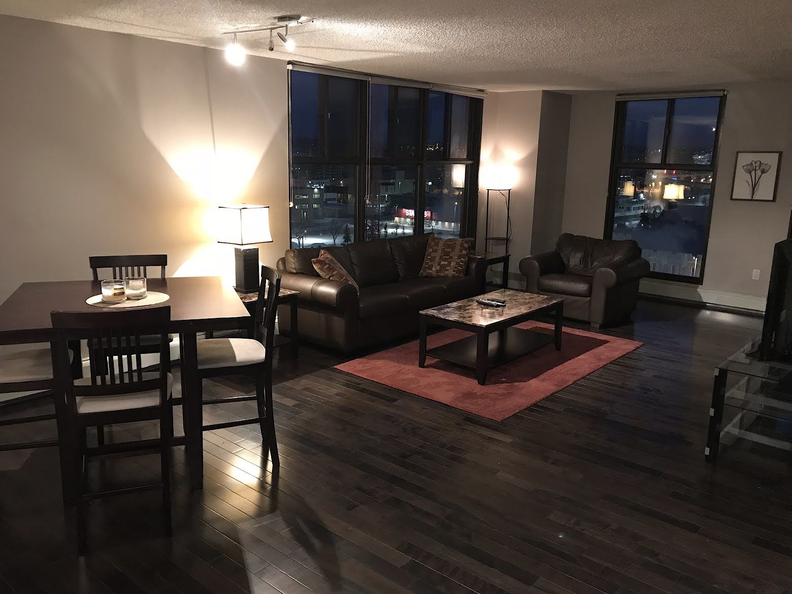 Calgary 2 bedrooms Condo Unit for rent. Property photo: 34565-1