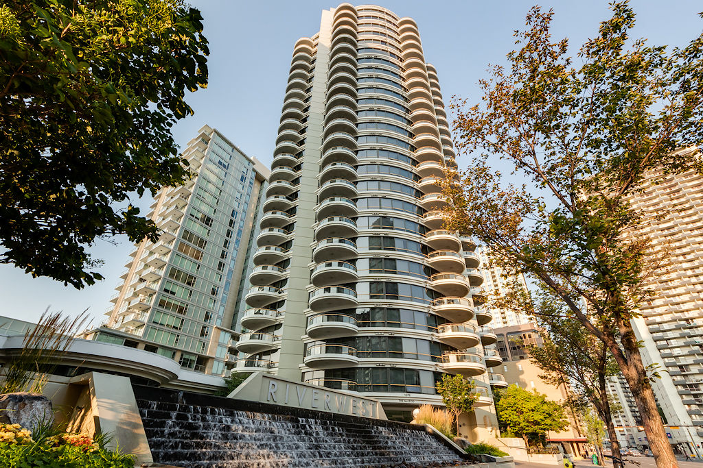 Calgary 2 + Den bedrooms Apartment for rent. Property photo: 347301-1