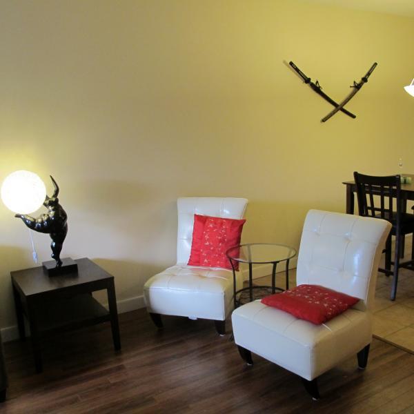 Calgary 2 bedrooms Condo Unit for rent. Property photo: 34966-1