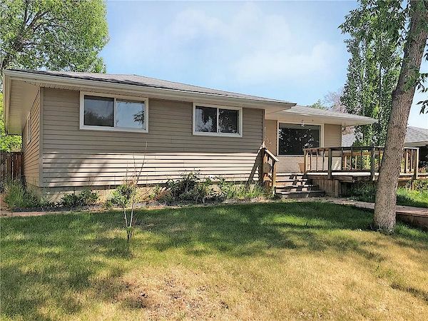 Calgary 4 bedrooms Main Floor for rent. Property photo: 350026-2