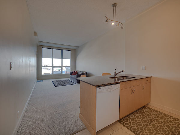 Calgary 1 bedroom Condo Unit for rent. Property photo: 352255-2