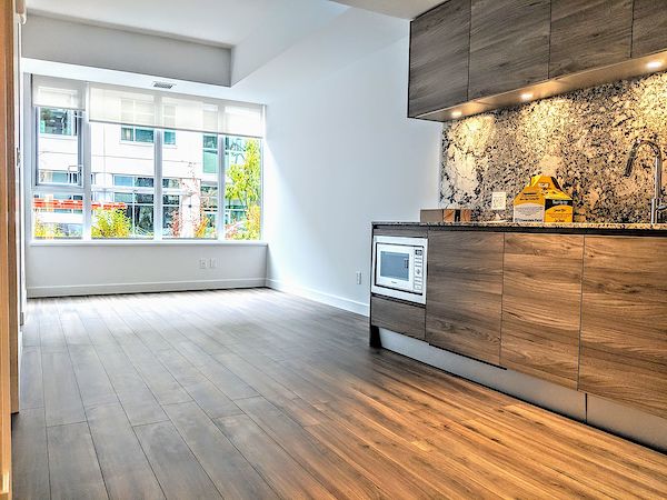 Calgary 2 + Den bedrooms Loft for rent. Property photo: 352269-2
