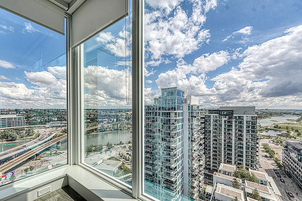 Calgary 2 + Den bedrooms Apartment for rent. Property photo: 353886-2