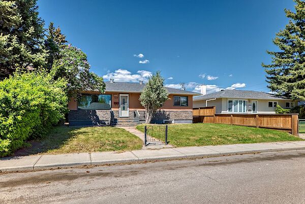 Calgary 2 bedrooms Basement for rent. Property photo: 357745-3