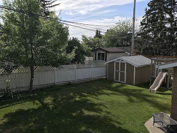 Calgary 3 bedrooms House for rent. Property photo: 359071-2