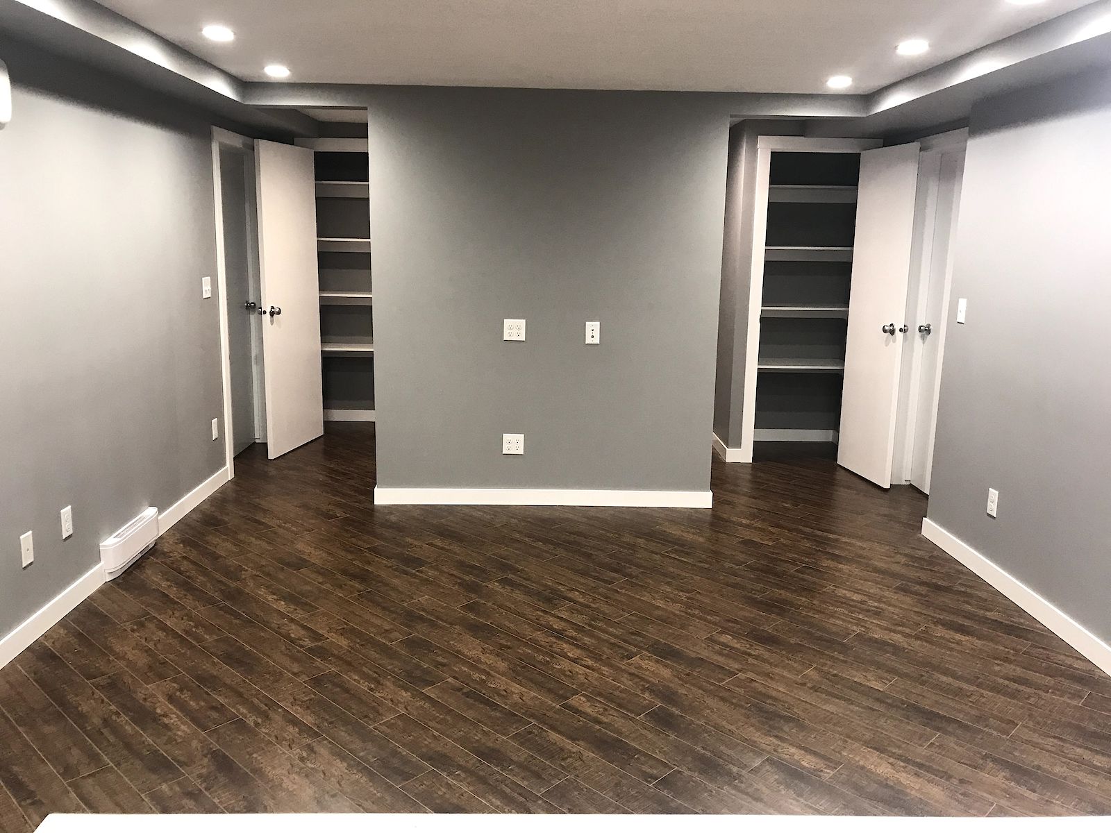 Living+Room+with+Feature+Wall Calgary 2 bedrooms Basement for rent. Property photo: 361197-1