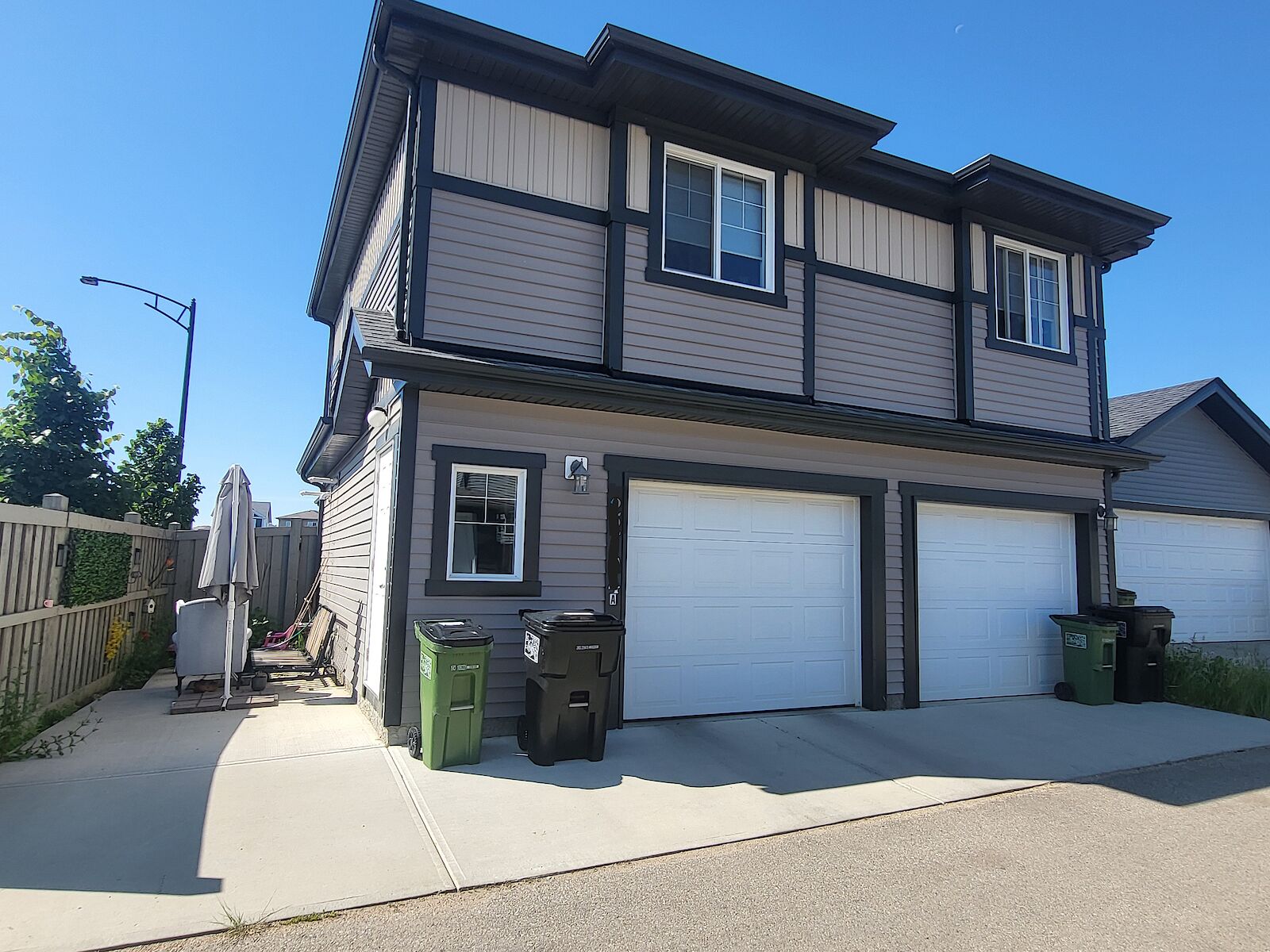 Edmonton 2 bedrooms House for rent. Property photo: 366476-1