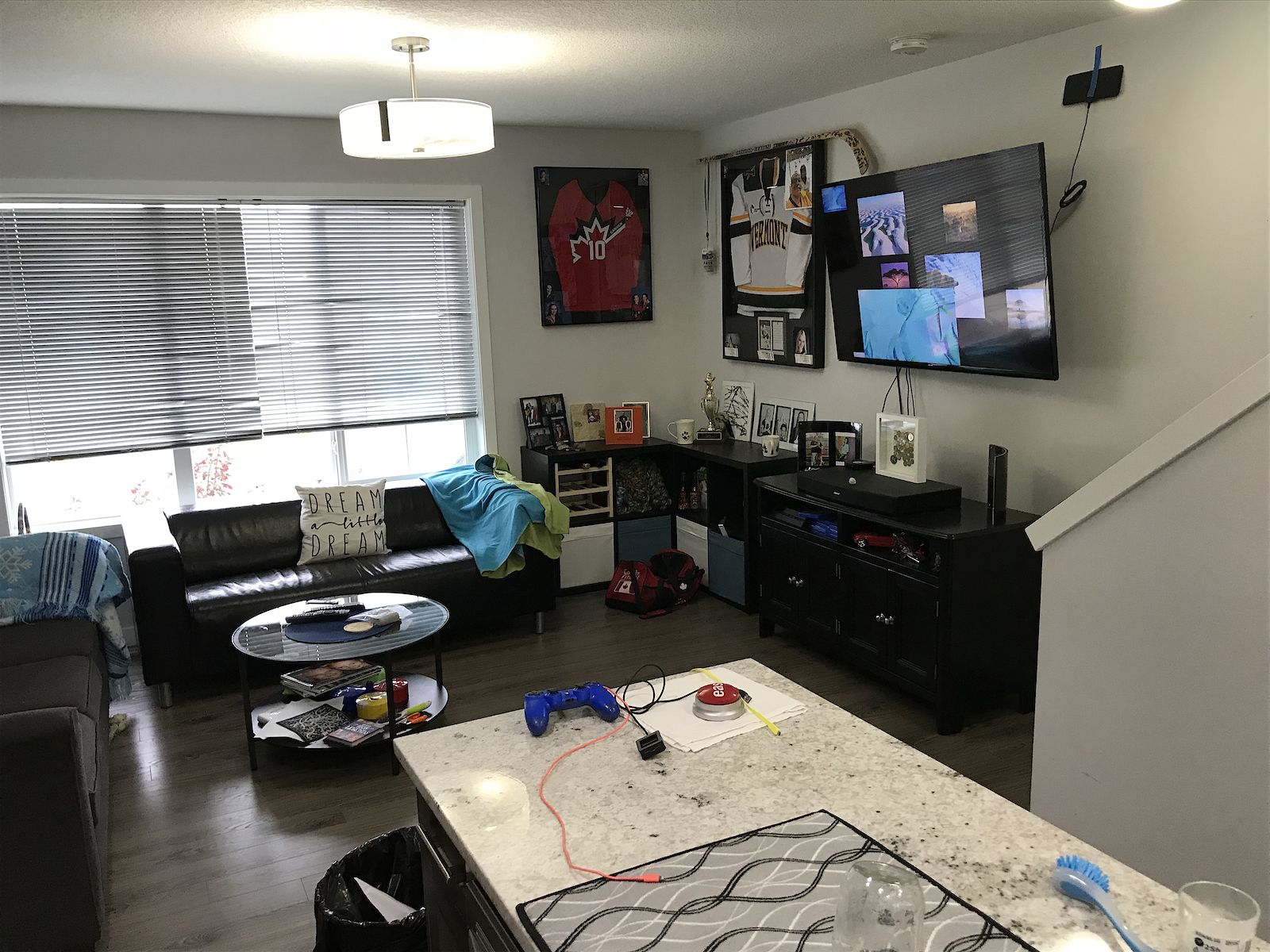 Cochrane 2 bedrooms Condo Unit for rent. Property photo: 366981-1