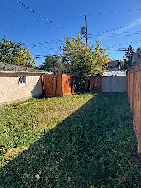 Edmonton 4 + Den bedrooms House for rent. Property photo: 368976-3