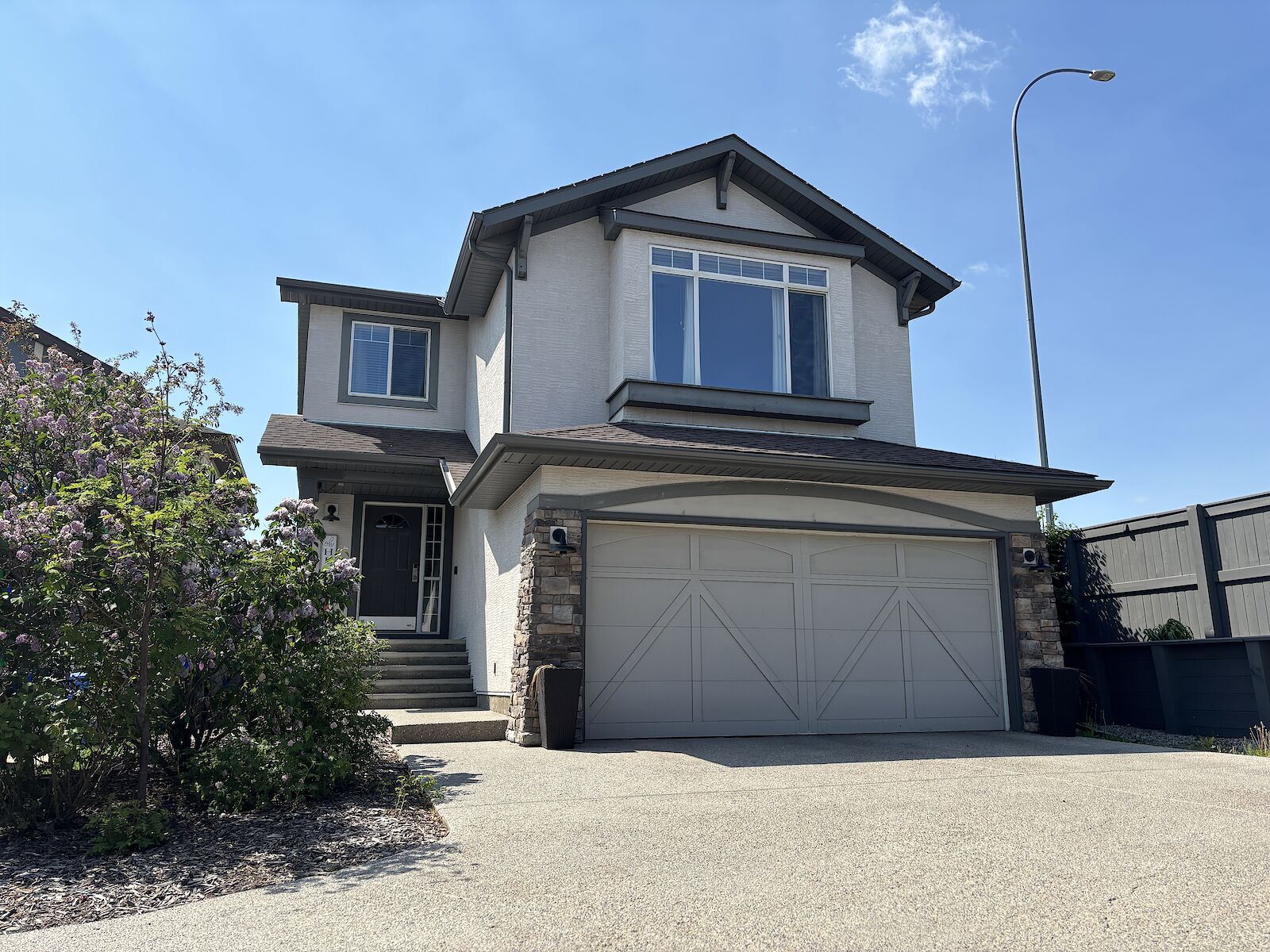 Calgary 3 bedrooms House for rent. Property photo: 370305-1