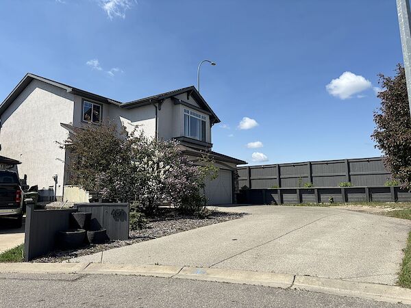 Calgary 3 bedrooms House for rent. Property photo: 370305-3