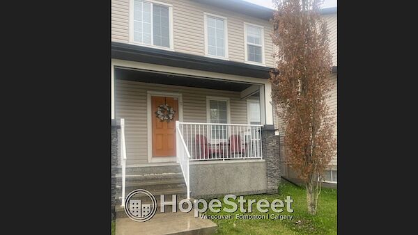 Calgary 4 bedrooms Duplex for rent. Property photo: 371250-3