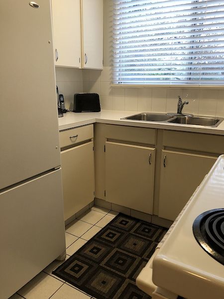 Calgary 2 bedrooms Townhouse for rent. Property photo: 371957-2