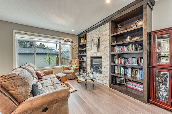 Calgary 3 + Den bedrooms Duplex for rent. Property photo: 371960-3