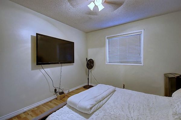 1st+bedroom Calgary 2 bedrooms Townhouse for rent. Property photo: 372194-2