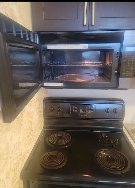 Calgary 1 bedroom Basement for rent. Property photo: 373944-2