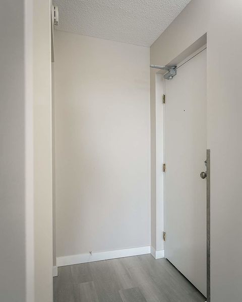 Winnipeg 1 bedrooms Apartment for rent. Property photo: 375640-2