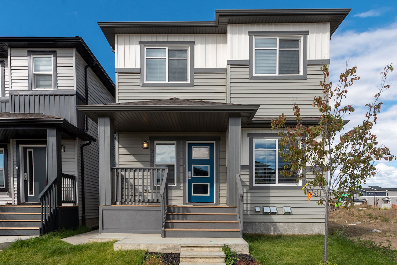 Leduc 3 + Den bedrooms Main Floor for rent. Property photo: 377179-1