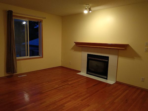 Calgary 3 bedrooms House for rent. Property photo: 378633-3