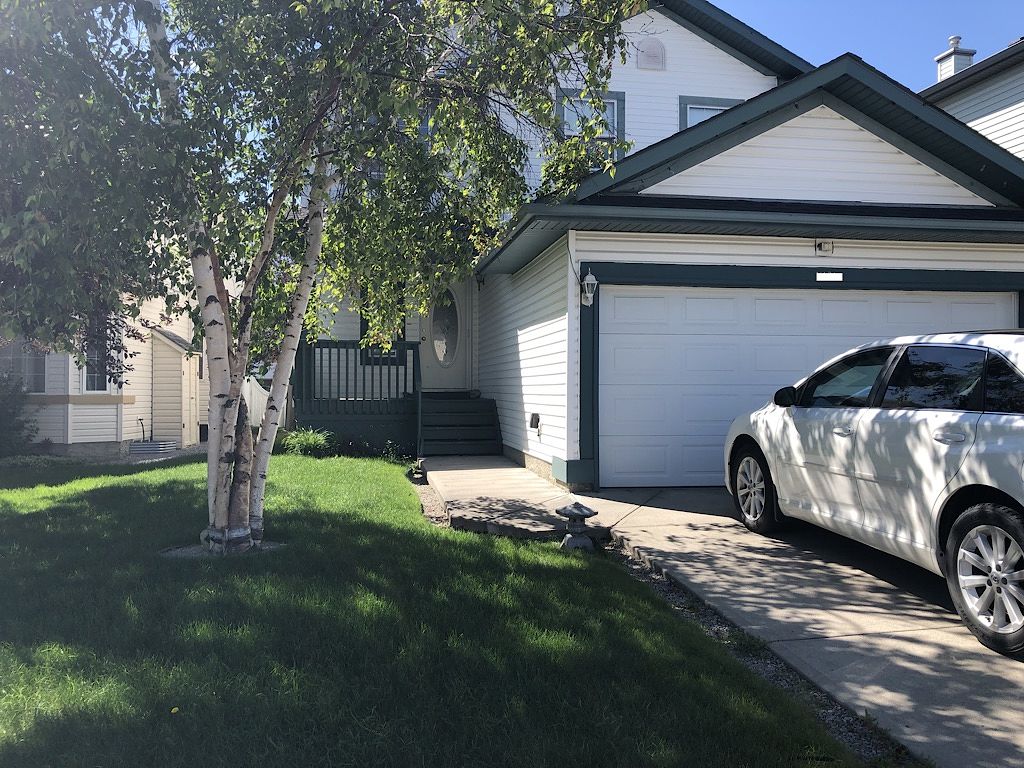 Calgary 4 bedrooms House for rent. Property photo: 378829-1