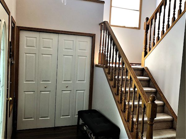 Calgary 4 bedrooms House for rent. Property photo: 378829-2