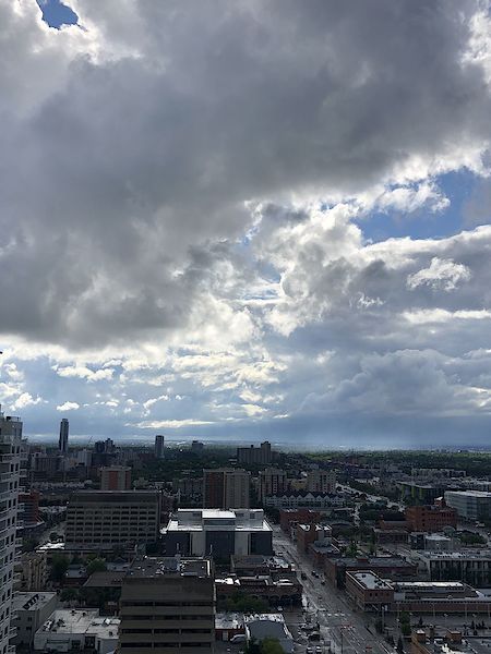 Edmonton 2 bedrooms Condo Unit for rent. Property photo: 378844-2